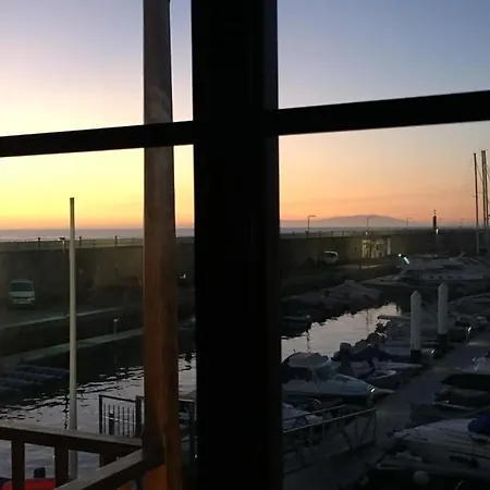 Apartment Gigantes Marina, Water Front *